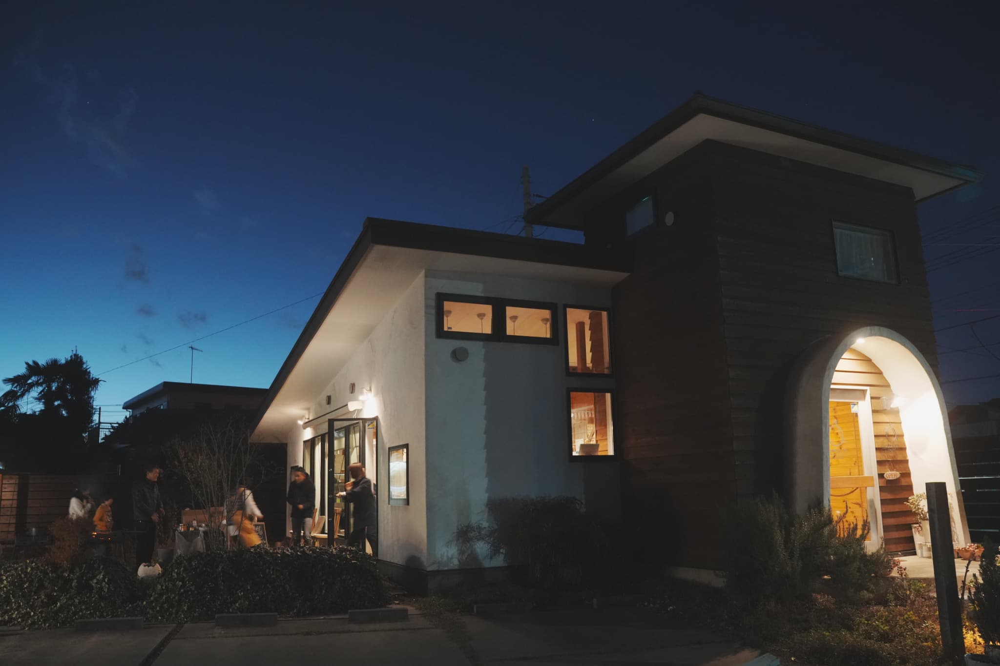 落ち着いた雰囲気の店内